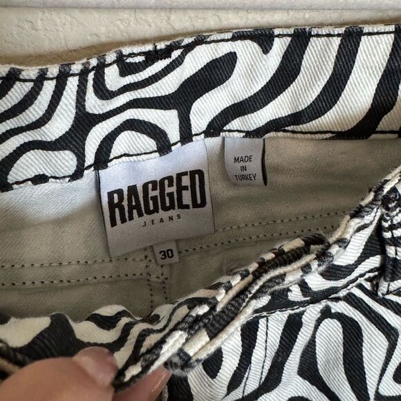 The Ragged Priest Mono Marble Dad Jean Size 30 Black White‎ Denim Messenger - Picture 6 of 9